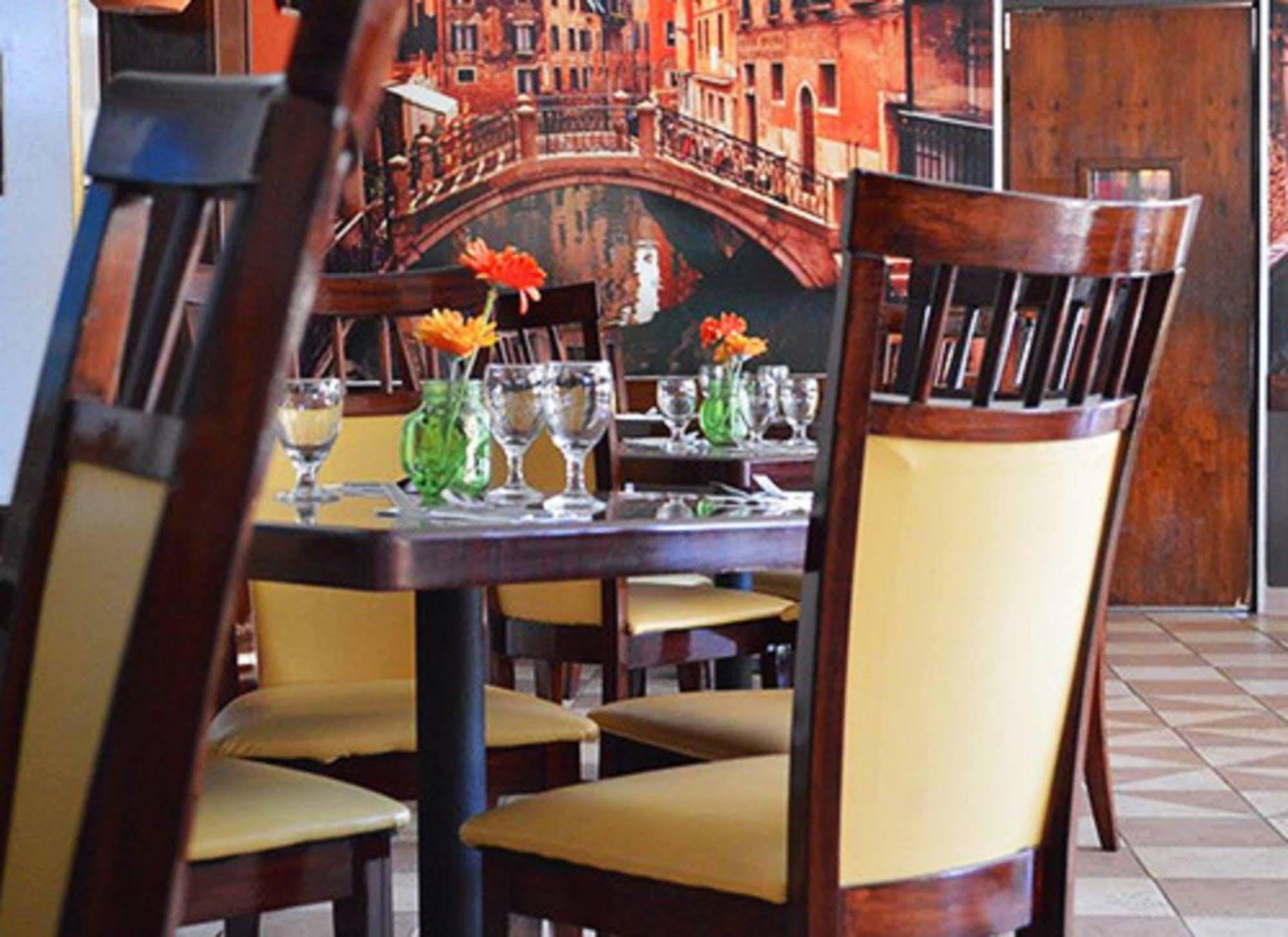Arecibo Inn ภายนอก รูปภาพ
