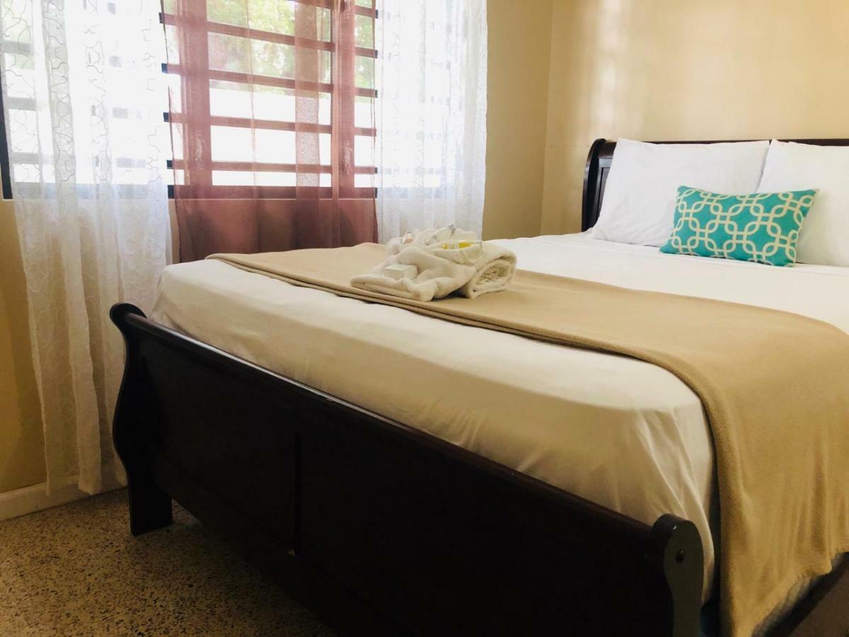 Arecibo Inn ภายนอก รูปภาพ